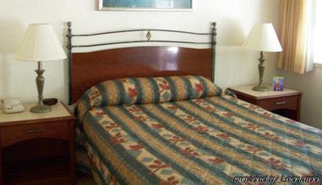 Golden Chain Motel Grass Valley Rum bild